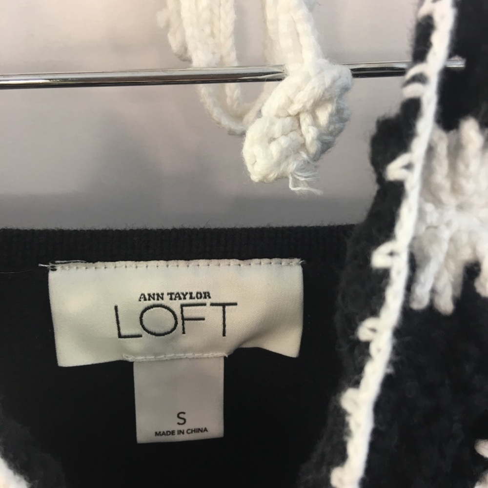 Ann Taylor LOFT Halter Top Boho Festival Sweater - Picture 3 of 5